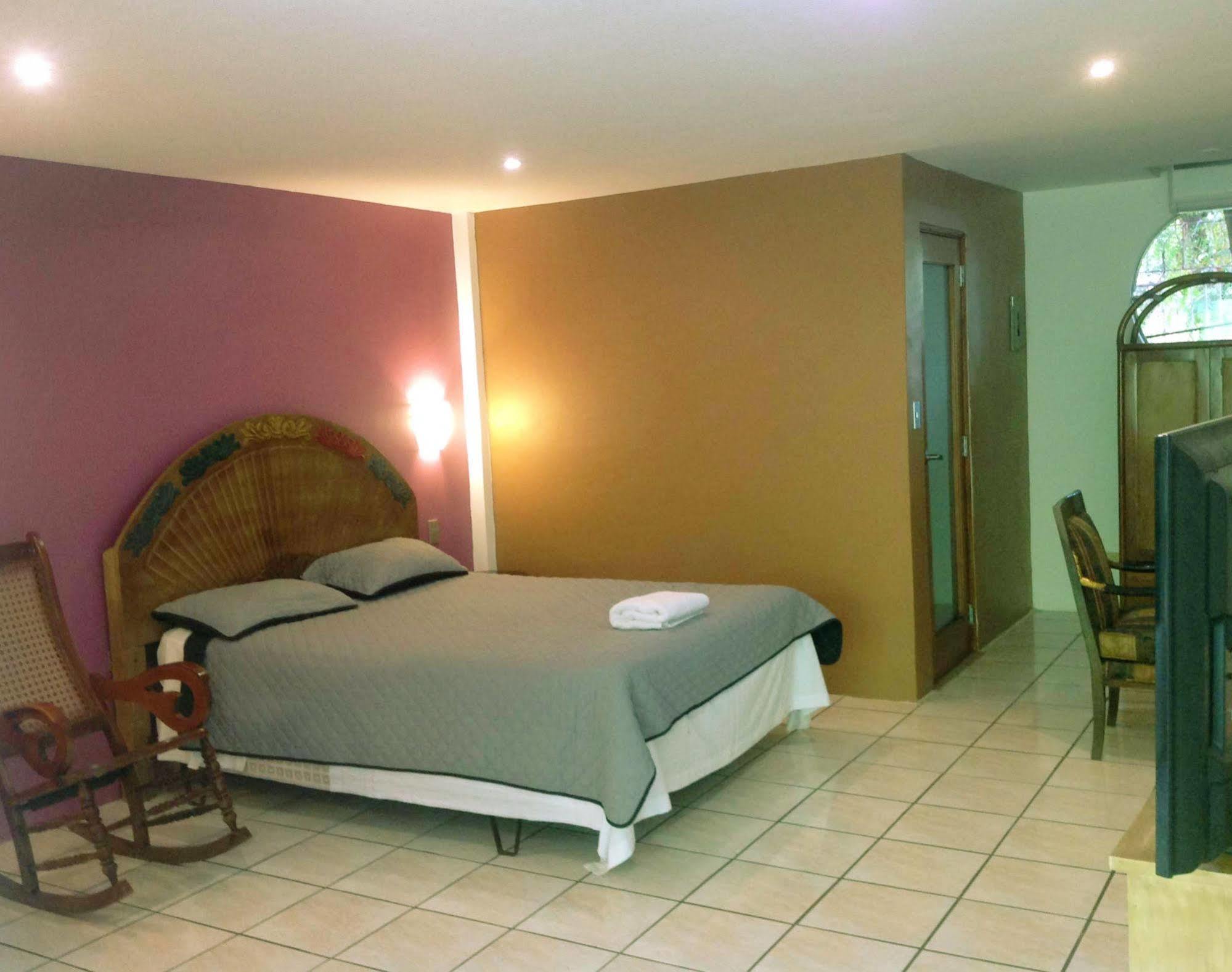 Hotel Restaurante Cesar Managua Zewnętrze zdjęcie